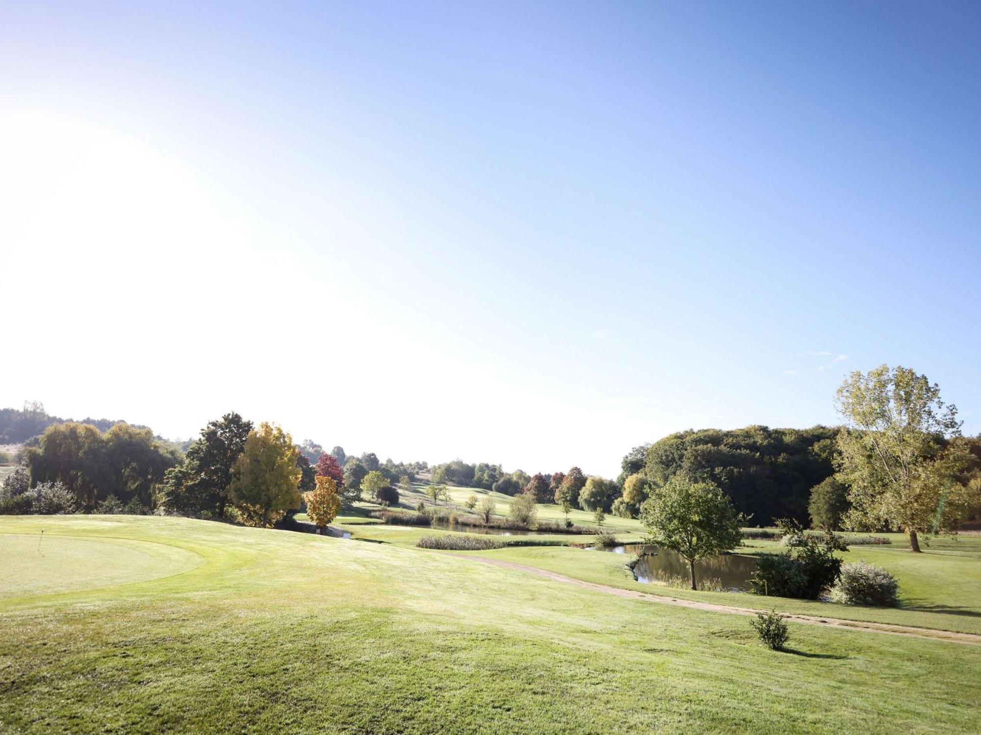 Mercure Luxembourg Kikuoka Golf & Spa Canach Exterior foto